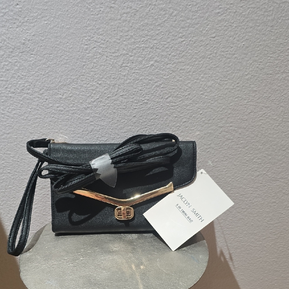 Jaclyn Smith Black Clutch with Gold Accent NWT